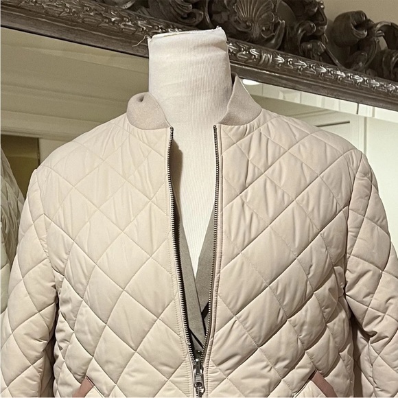 Soia & Kyo Jodie Reversible Quilted Bomber Jacket Sand/Clay Medium NWT Ret. $295 - Picture 7 of 9